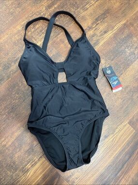 Speedo Black Power Flex One-Piece Swimsuit with Crisscross Back and Keyhole NWT